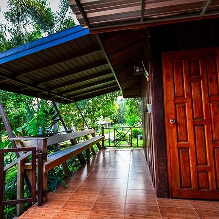 Ruan Kanchanok Pakchong Ngoại thất bức ảnh